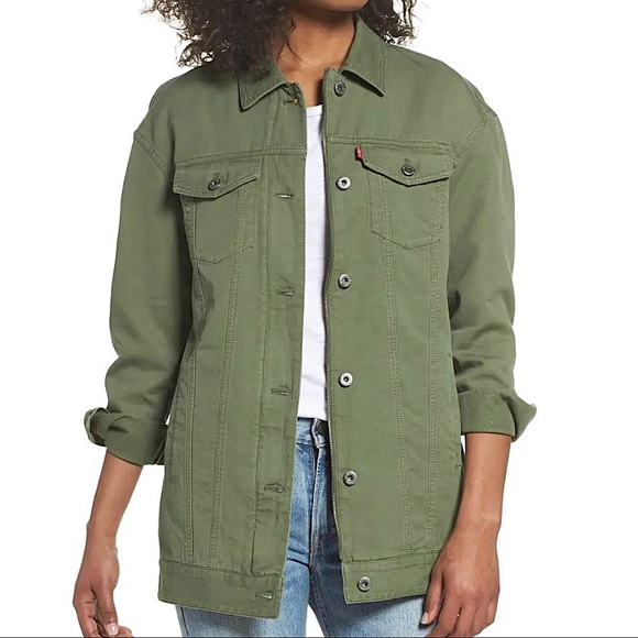 Levi’s Oversized Long Trucker Jacket Army Green
